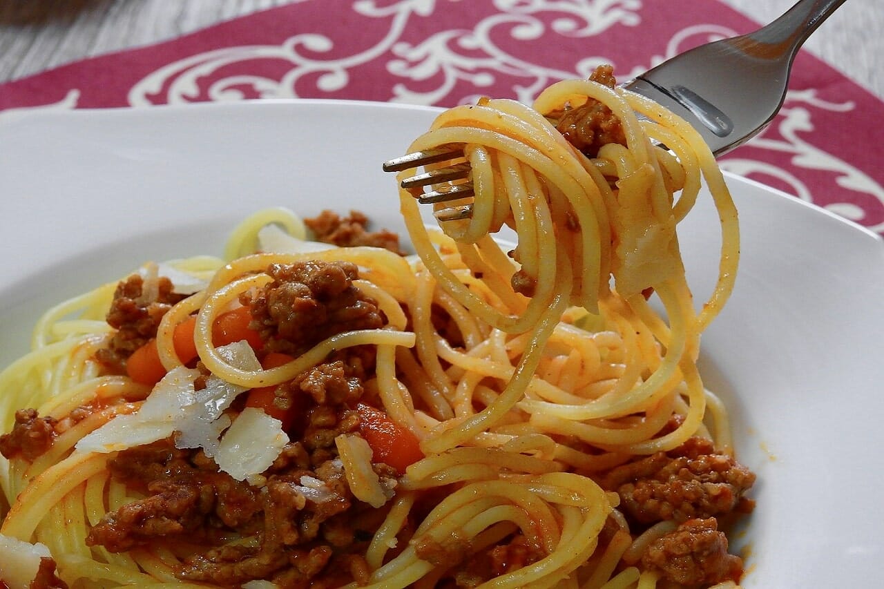 Yadda ake spaghetti jollof cikin sauki